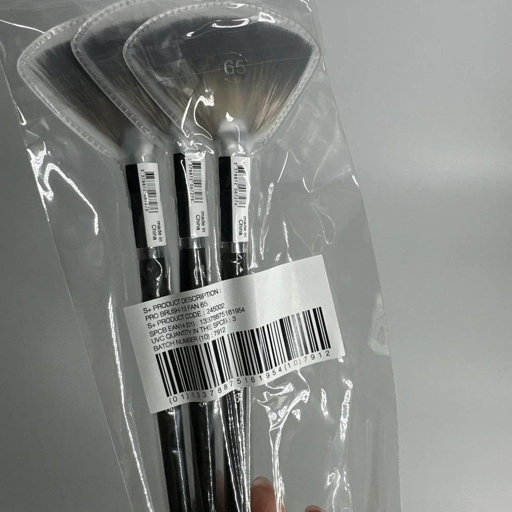 3x‎ SEPHORA COLLECTION PRO Fan Brush #65 Full Size